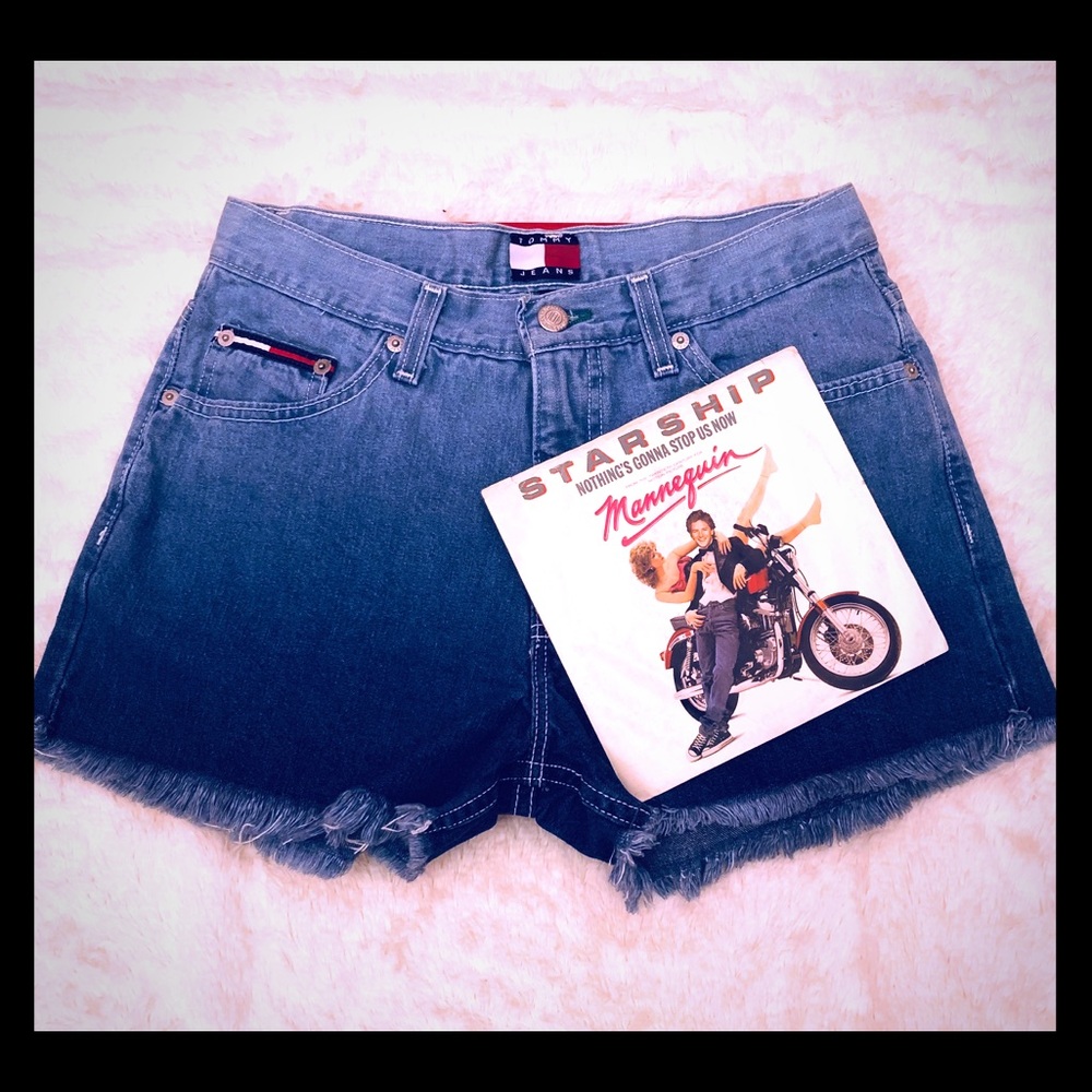 Vintage Tommy Hilfiger Shorts
